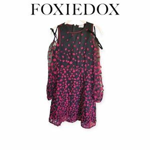 XS Foxiedox Embroidered Cut-Out Shoulder Dress